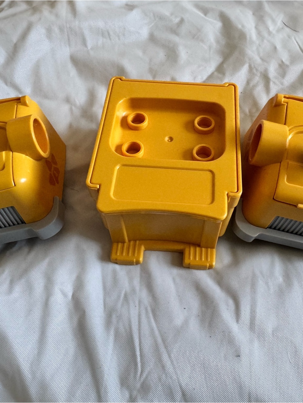 Amdohai Yellow 5 in 1 Take Apart Construction Dinosaur Transformer - Picture 9 of 12